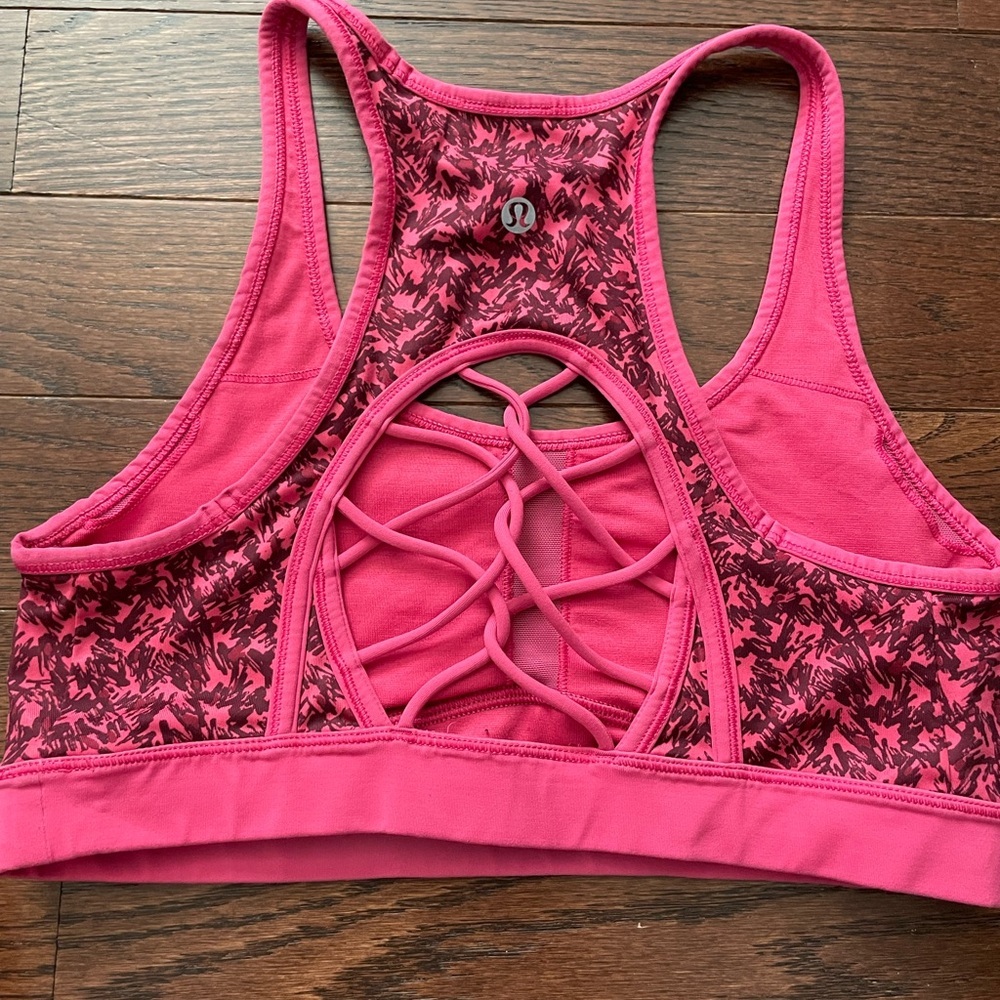 Lululemon Athletica Raspberry Pattern Sports Bra - Picture 5 of 5